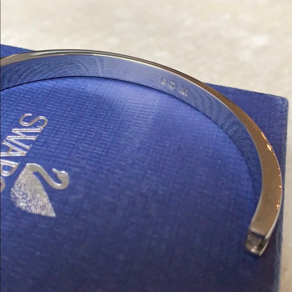 Swarovski Crystal Bangle - Picture 5 of 9